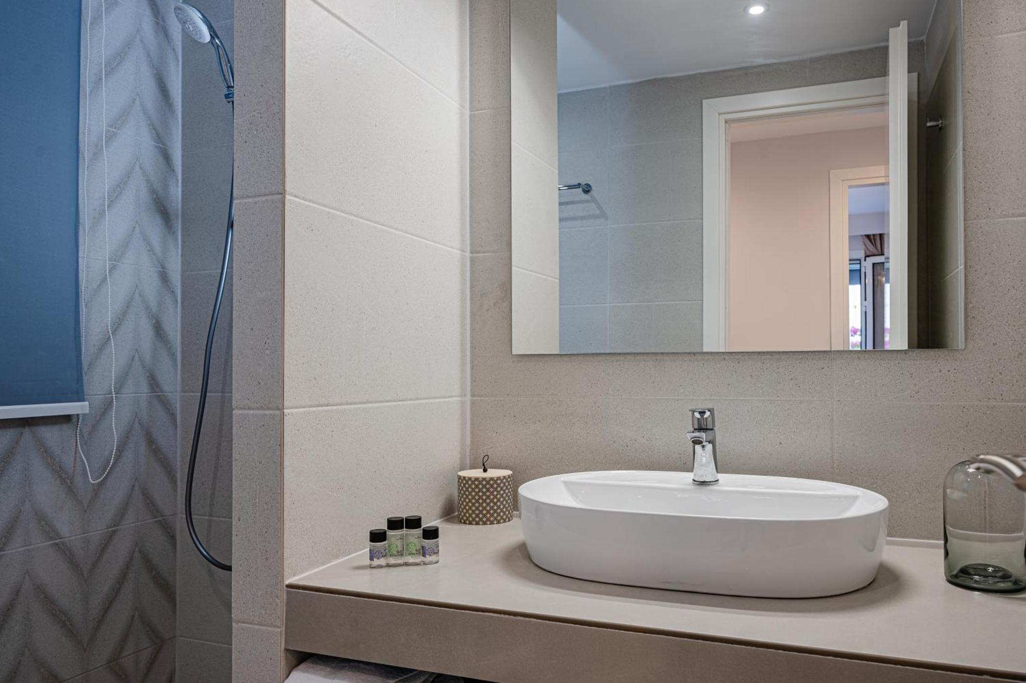 זקינטוס טאון Amina Apartments מראה חיצוני תמונה
